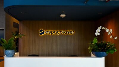 Fachada de unidade da Espaçolaser (ESPA3) na Vila Madalena