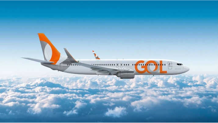 Foto de aeronave da GOL (GOLL4) adesivada com o logo atual da empresa