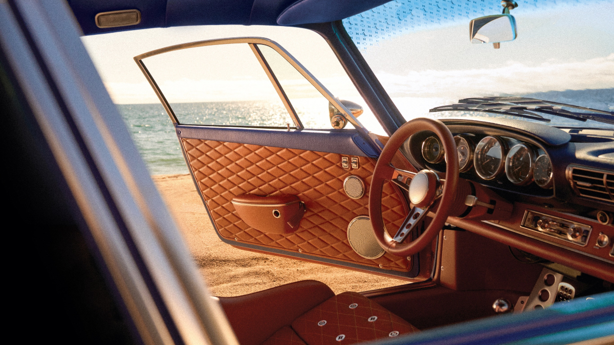 Veja detalhes dos dois Porsches personalizados pela Singer em colaboração com a Louis Vuitton
