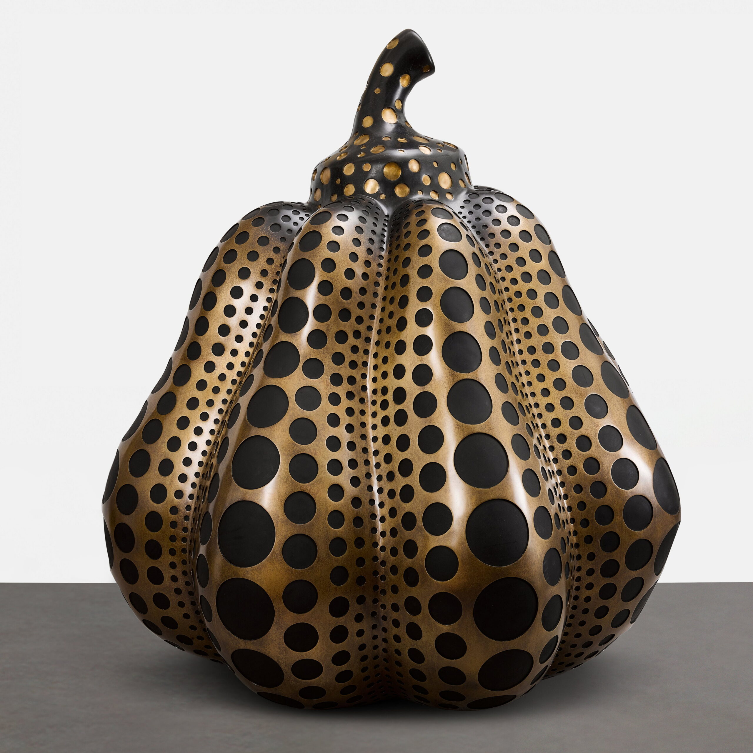 Pumpkin (L), de Yayoi Kusama