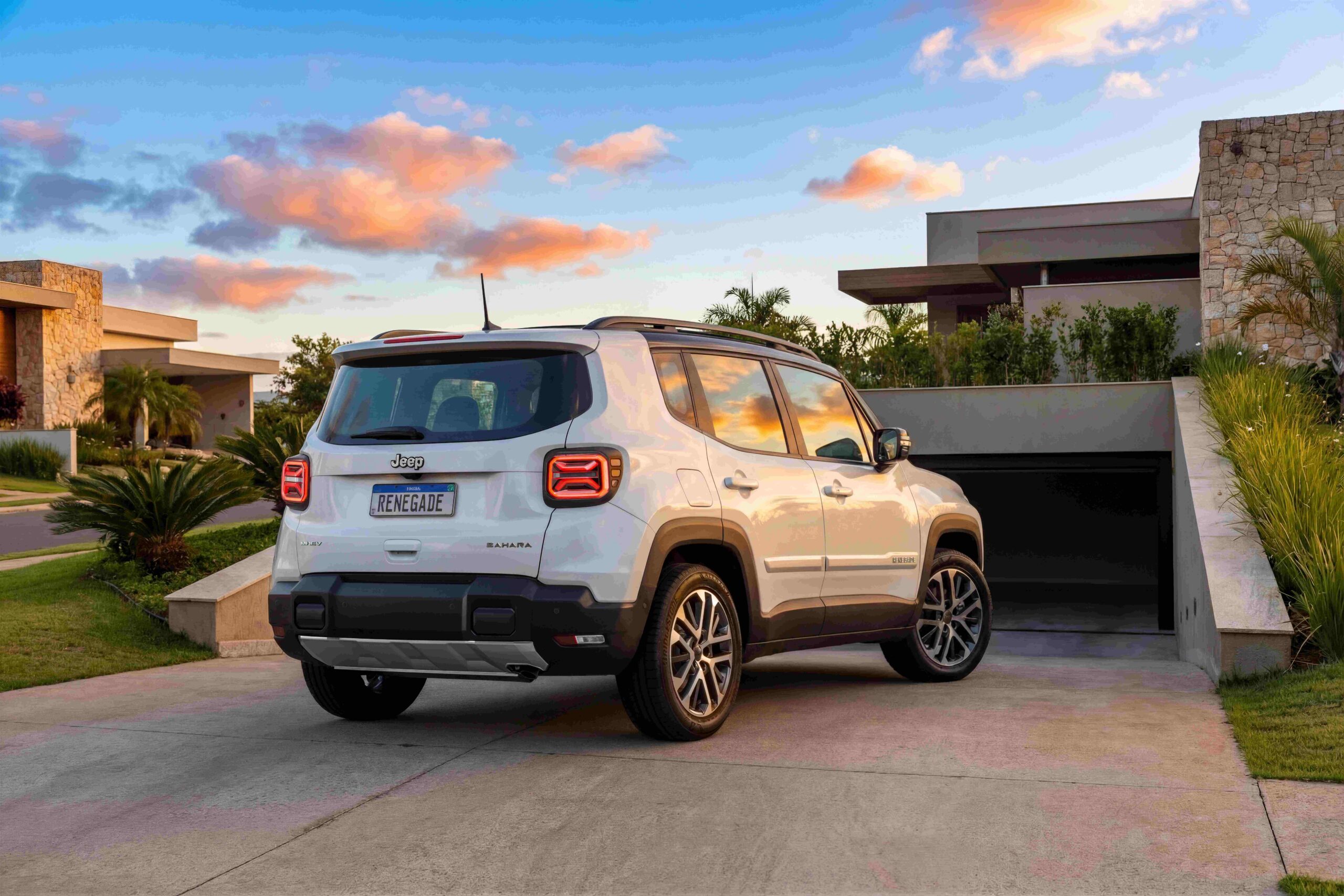Jeep Renegade Sahara