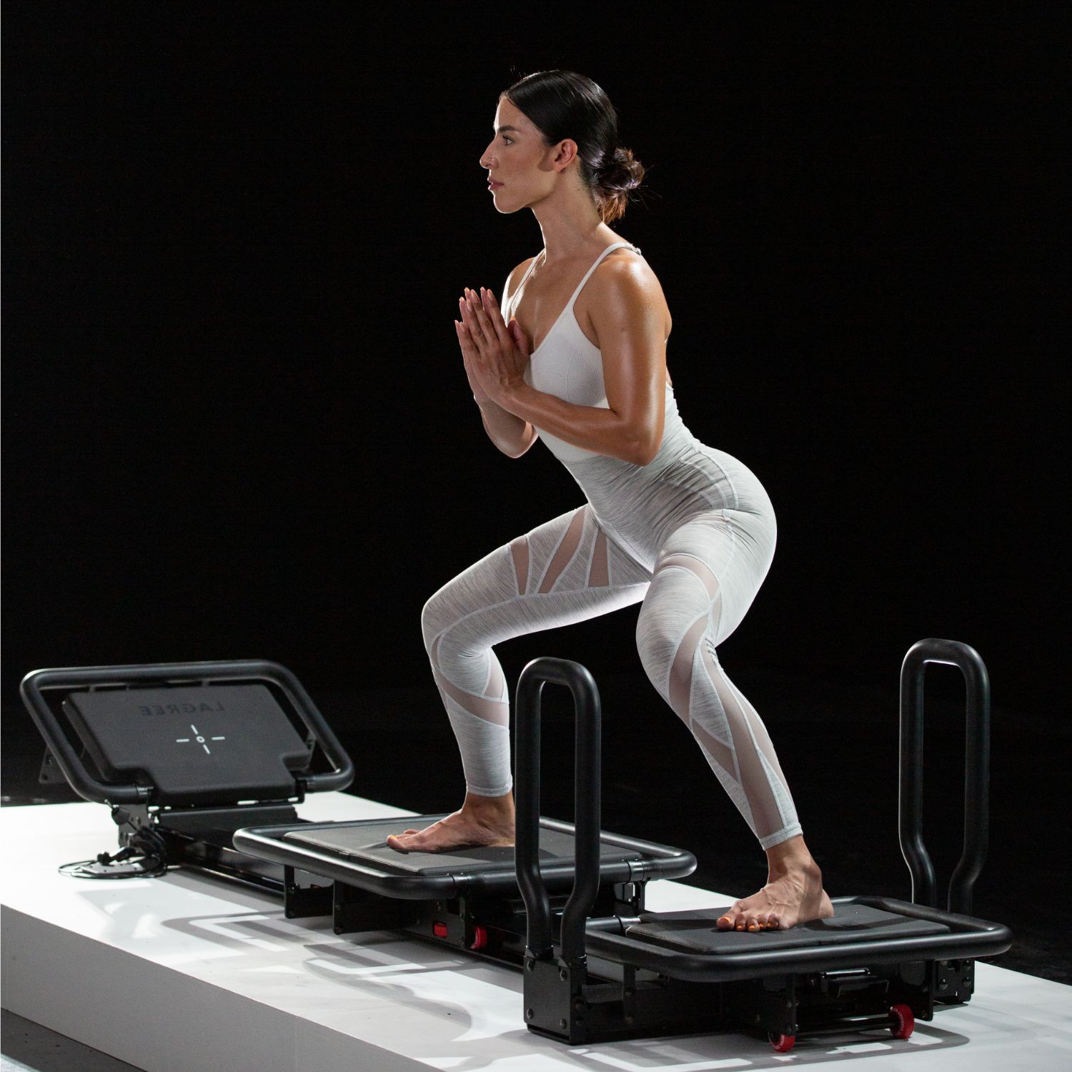 Método Lagree é comparado com Pilates por conta da máquina semelhante