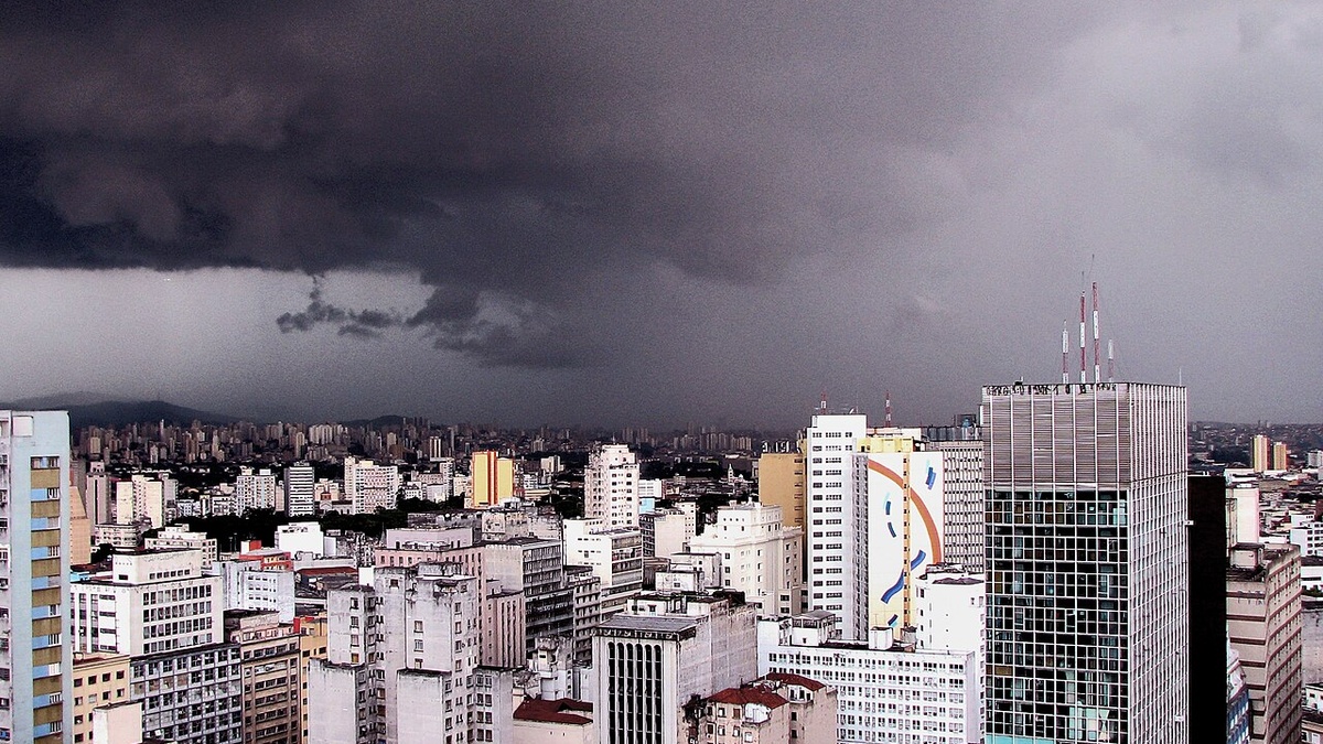 Nova frente fria vem aí: o que causou o novo alerta de temporais em São Paulo a partir dehoje