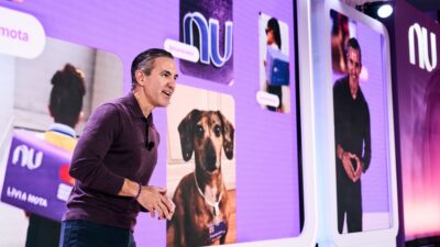 David Vélez, fundador e CEO do Nubank, durante evento de lançamento em Miami.