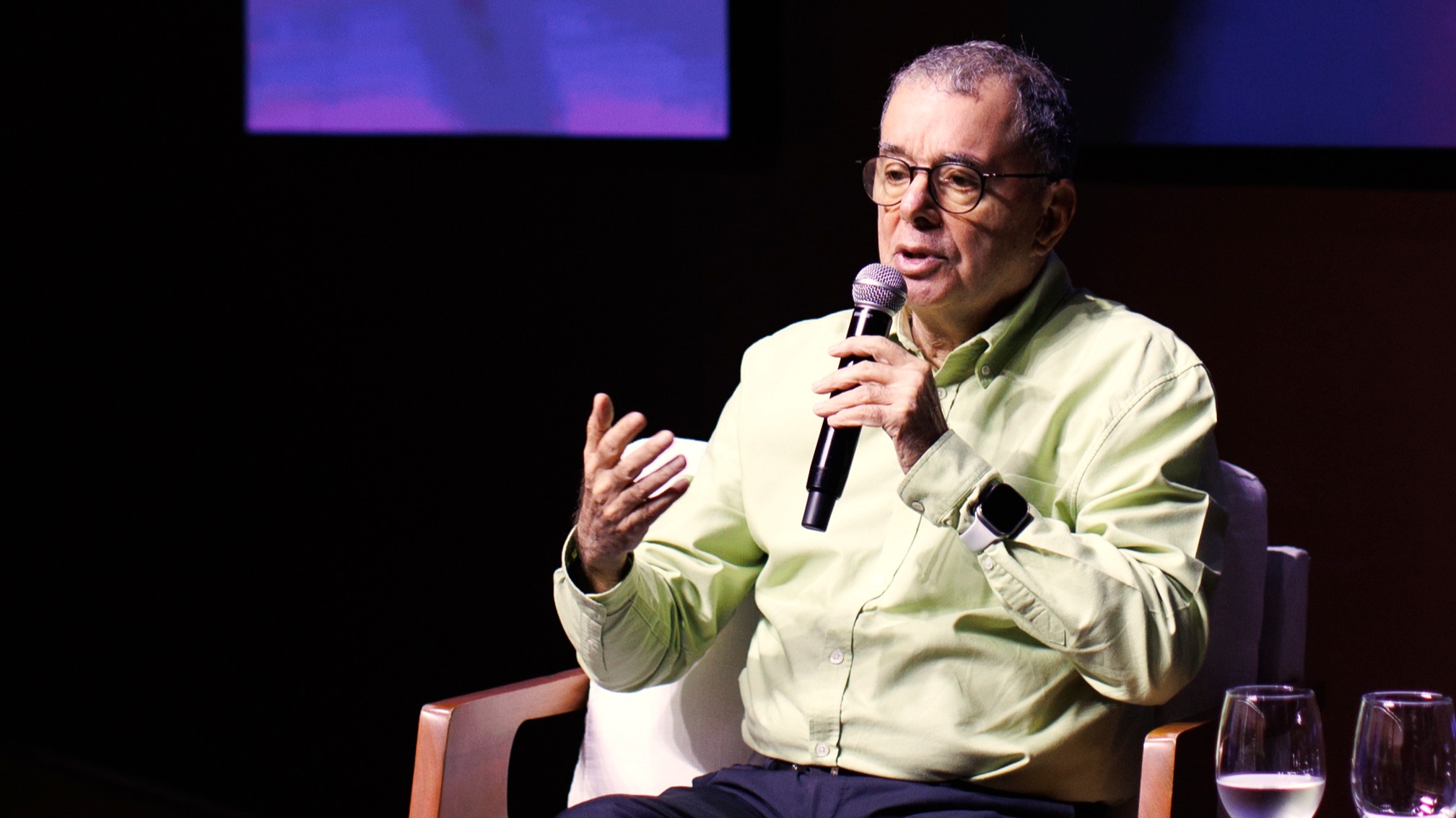 Luis Stuhlberger está fazendo seguro em dólar e você também deveria; entenda