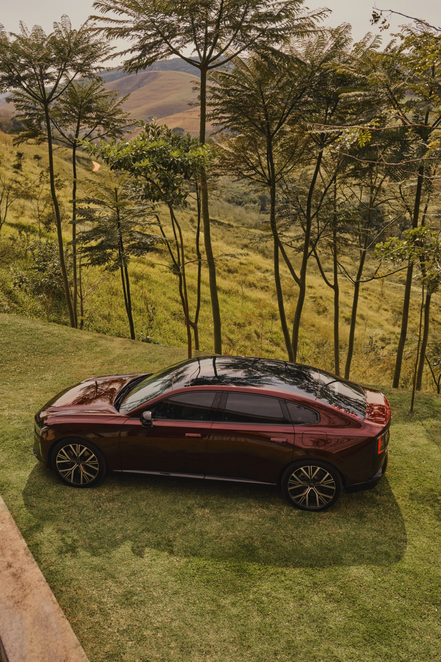 Volvo ES90 visto de cima