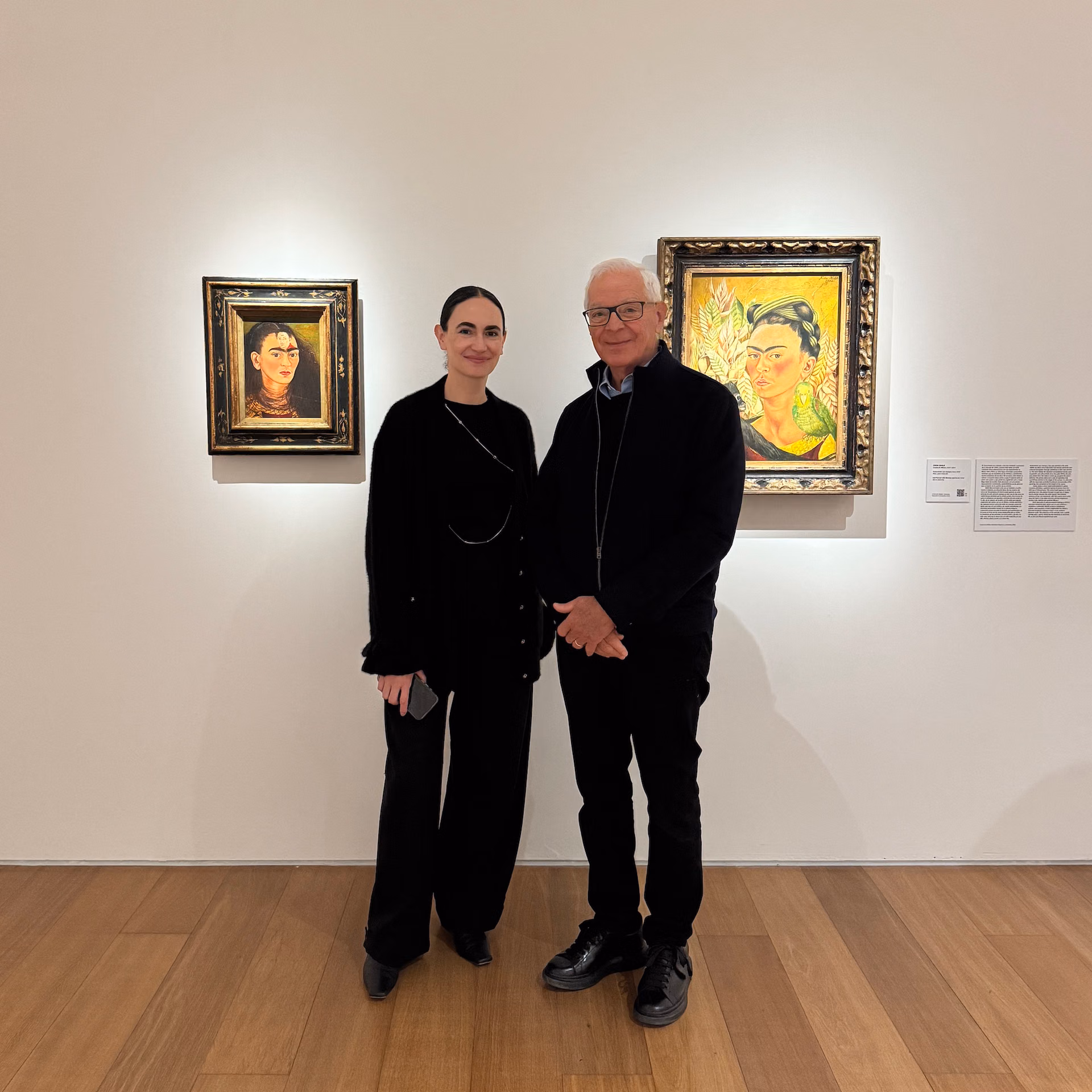 A arquiteta Frida Escobedo (à esquerda) e o fundador da Malba, Eduardo F. Costantini (à direita)